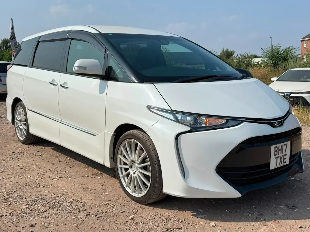 Used Toyota Estima Premium 2017 White MPV