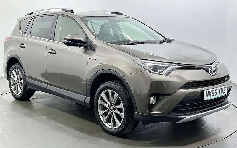 Used Toyota RAV4 197 HP (144 kW) 2016 SUV