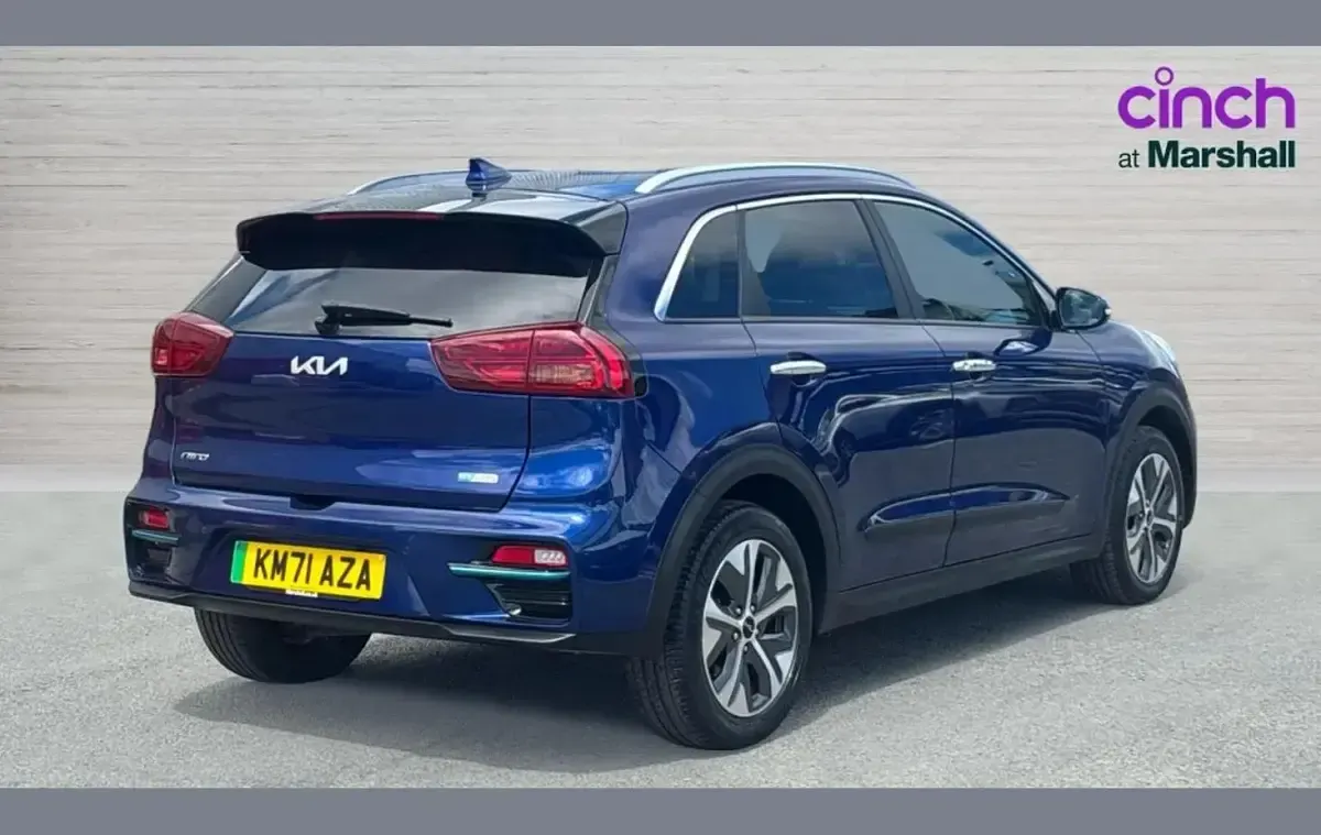 Used Kia e-Niro 150 kW (204 HP) 2021 Blue SUV