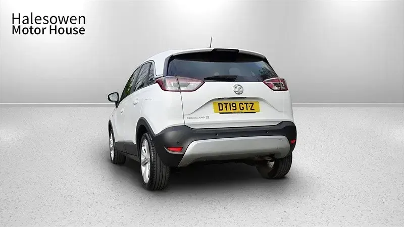 Second-hand Vauxhall Crossland X S 130 CP (95 kW) 2019 Alb SUV