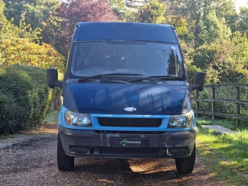 White Used 2002 Ford Transit | £2,499 (Fair price) - Image 1/1