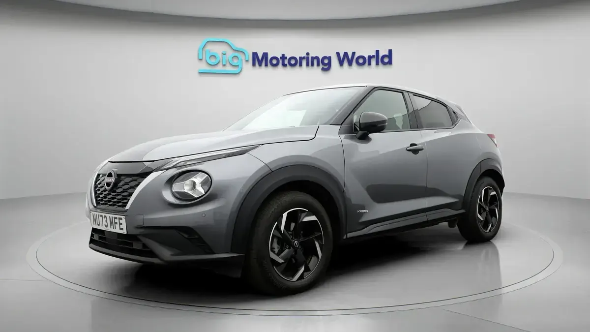Used Nissan Juke N-Connecta 143 HP (105 kW) 2023 Grey SUV