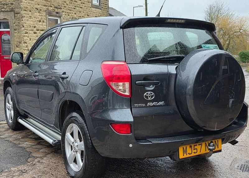 Used Toyota RAV4 2007 Grey SUV