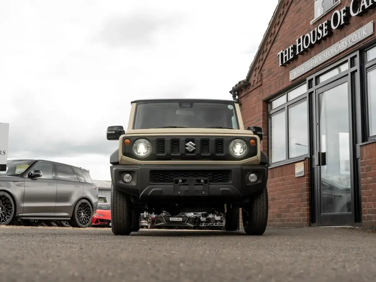 Ny Suzuki Jimny 2025 Beige SUV