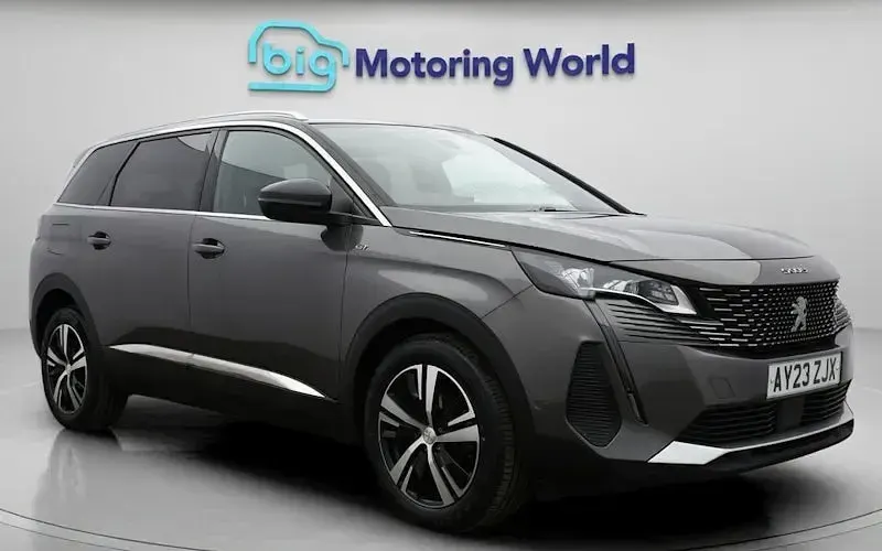 Used Peugeot 5008 GT 131 HP (96 kW) 2023 SUV