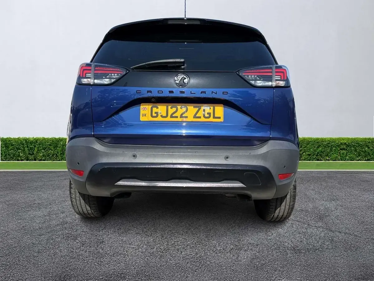 Used Vauxhall Crossland Ultimate 130 HP (95 kW) 2022 Blue SUV
