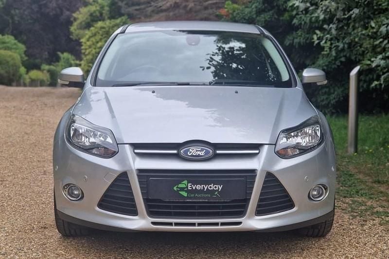 Silver Used 2014 Ford Focus Zetec Hatchback | £1,499 (Super price) - Image 1/1
