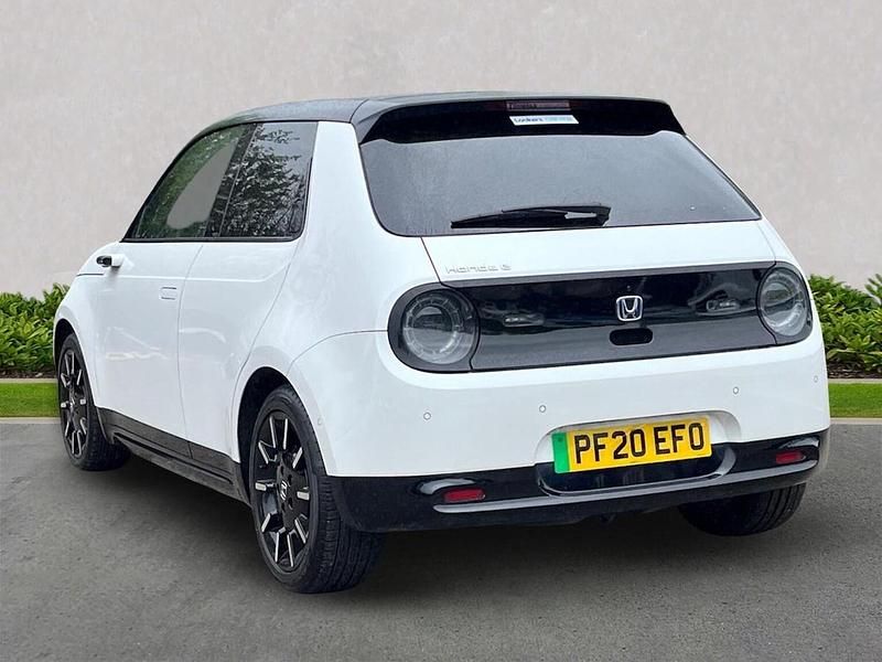 Used Honda e Advance 113 kW (154 HP) 2020 White Hatchback