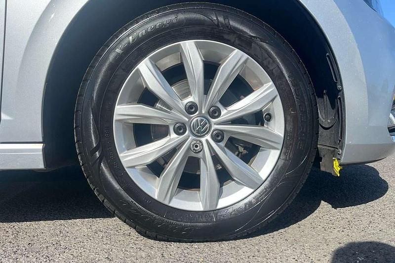 Used VW Polo SE 65 HP (47 kW) 2018 Silver Hatchback