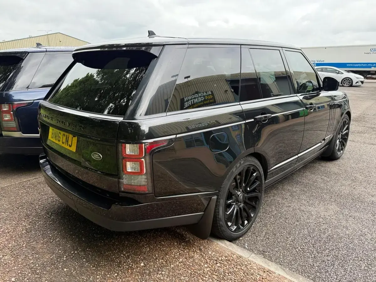 Used Land Rover Range Rover Autobiography 339 HP (249 kW) 2016 Black SUV