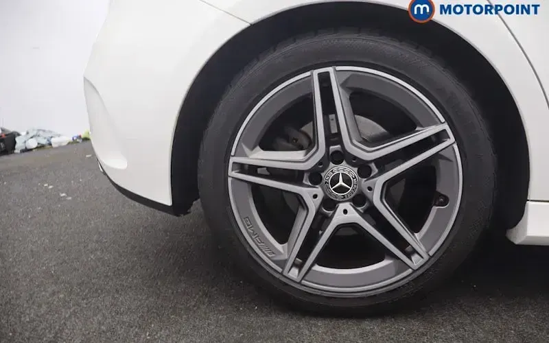 Used Mercedes A200 AMG line 163 HP (119 kW) 2019 White Hatchback