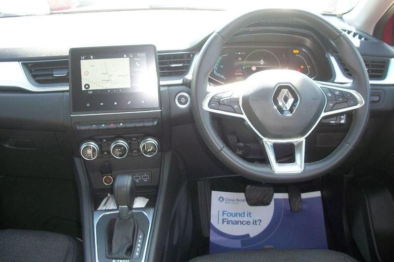 Second-hand Renault Captur Techno 143 CP (105 kW) 2023 Roșu SUV
