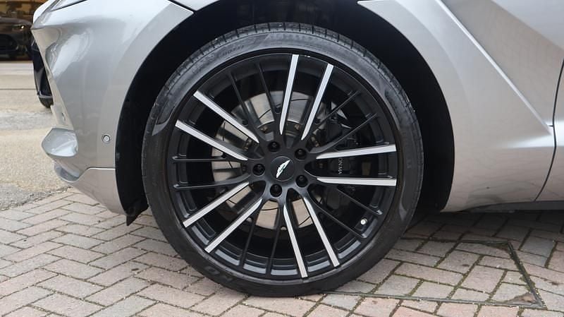 Used Aston Martin DBX 2023 Silver SUV