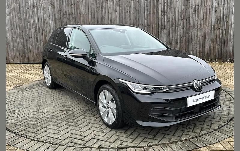 Black New 2025 VW Golf VIII Match Hatchback | £26,399 (Super price) - Image 1/3