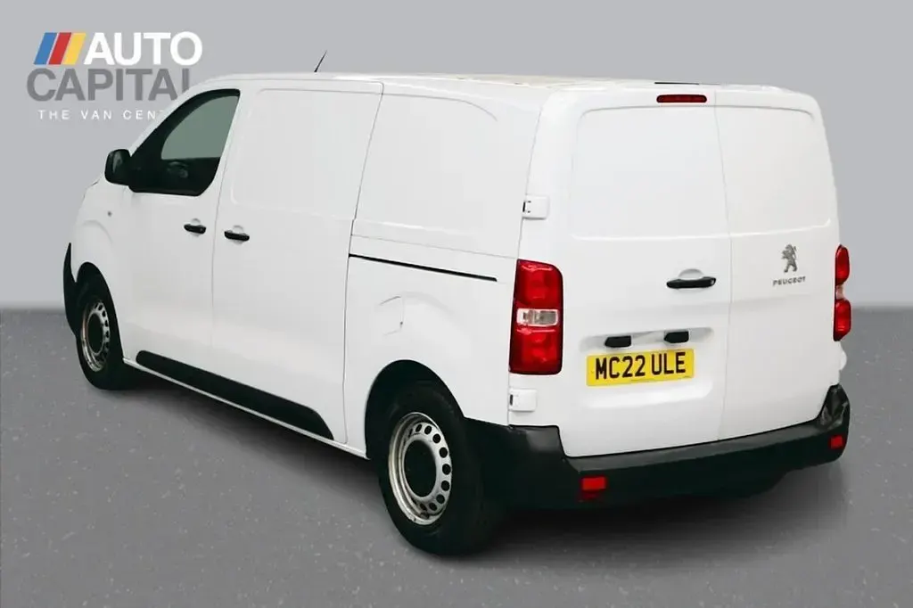Used Peugeot Expert Premium 100 HP (73 kW) 2022 White Van