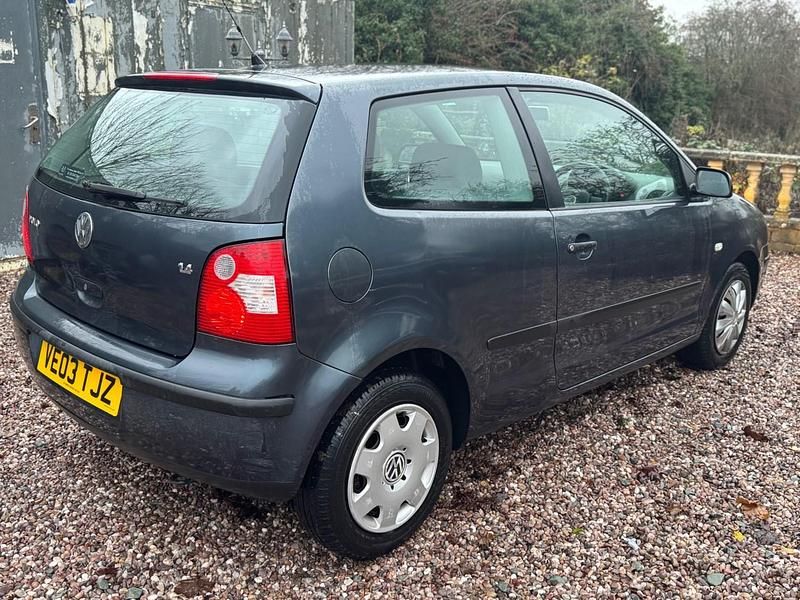 Used VW Polo S 75 HP (55 kW) 2003 Grey Hatchback