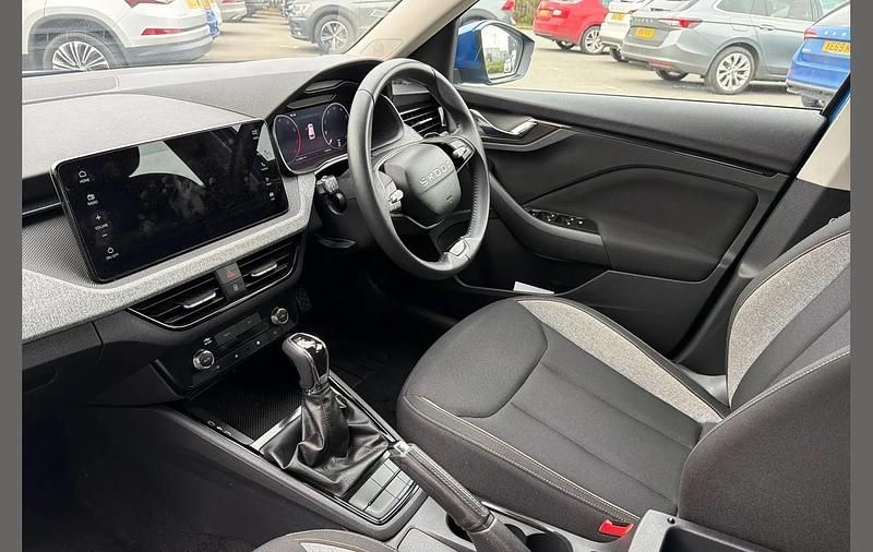 Used Skoda Kamiq SE 115 HP (84 kW) 2025 Blue SUV