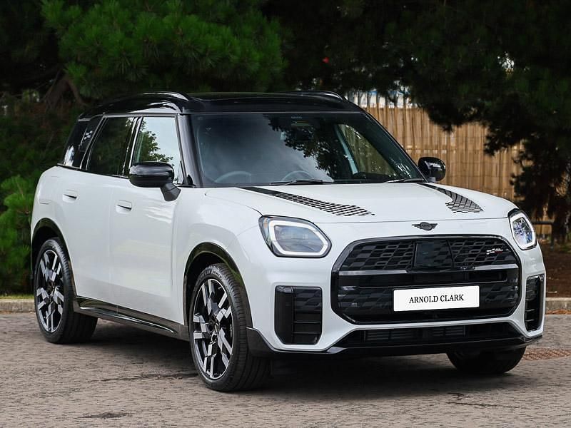 White New 2025 Mini Countryman Sport SUV | £41,498 (Fair price) - Image 1/4