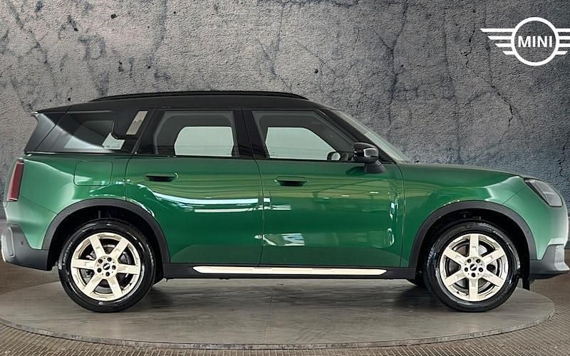 Używany Mini Countryman Exclusive 170 KM (125 kW) 2026 SUV