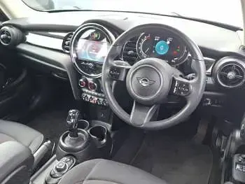 Used Mini Cooper Classic 136 HP (100 kW) 2023 Silver Hatchback