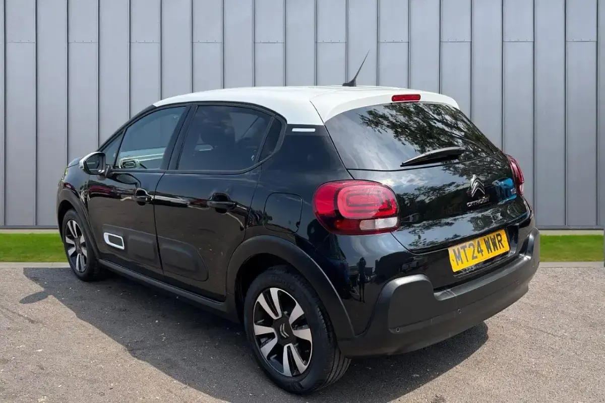 Used Citroën C3 PureTech 82 HP (60 kW) 2024 Black Hatchback