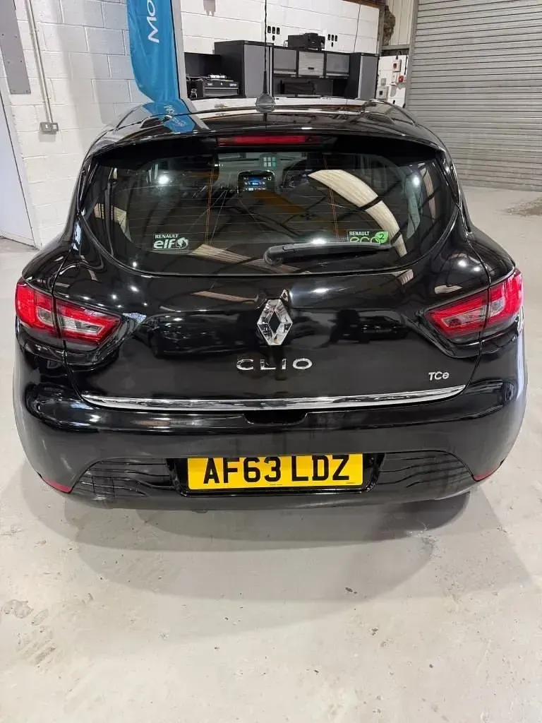 Gebraucht Renault Clio IV Dynamique 90 PS (66 kW) 2013 Schwarz Kleinwagen