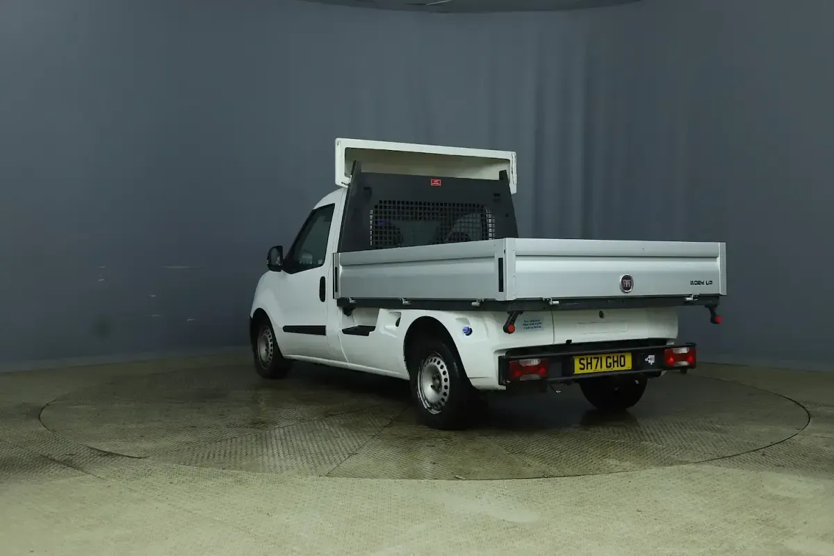 Used Fiat Doblò 2021 White MPV