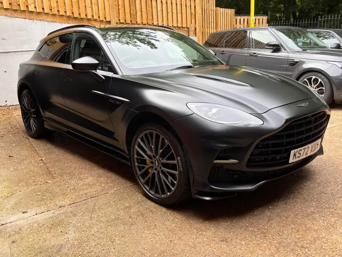Used Aston Martin DBX 2023 Black SUV