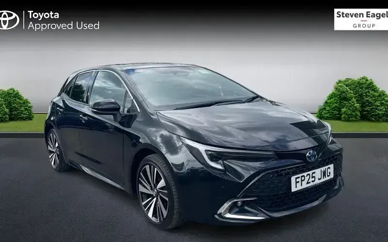Used Toyota Corolla Design 140 HP (102 kW) 2025 Hatchback