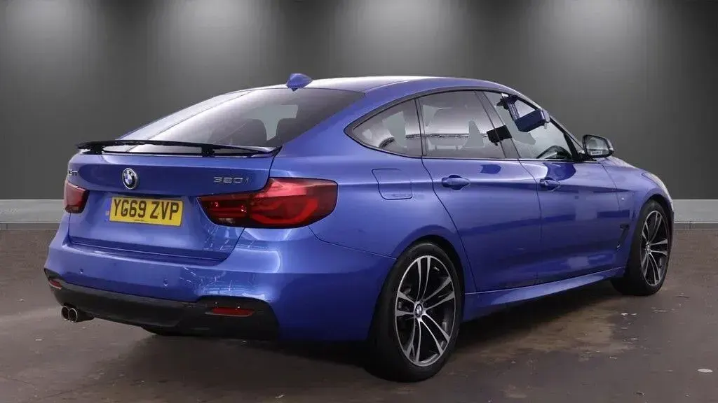 Used BMW 320 Gran Turismo M Sport 184 HP (135 kW) 2019 Blue Hatchback