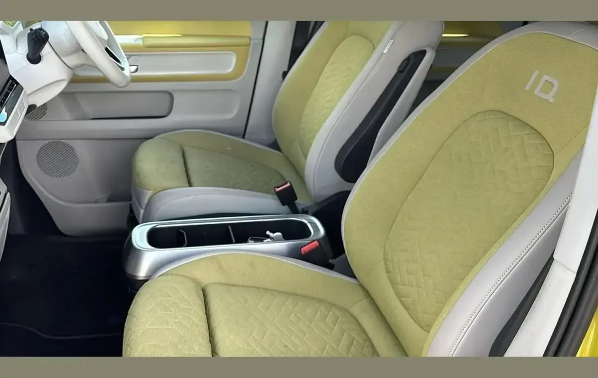 Used VW ID. Buzz Pro 150 kW (204 HP) 2024 White MPV