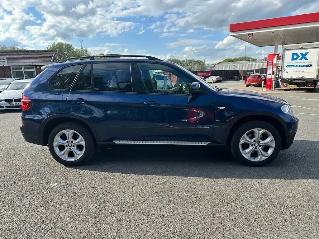 Usado BMW X5 Shadowline 245 HP (180 kW) 2011 Azul SUV