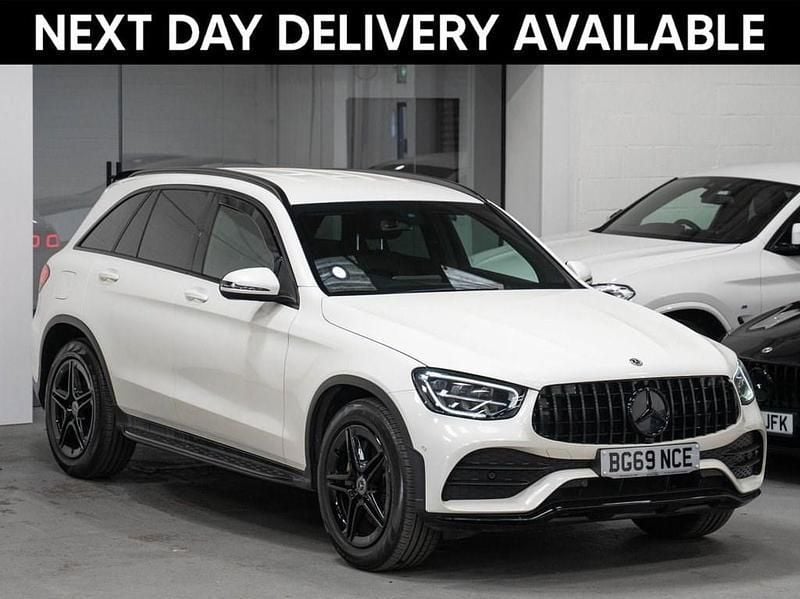 White Used 2019 Mercedes GLC220 AMG line SUV | £23,500 (Fair price) - Image 1/1