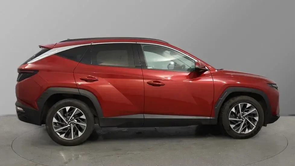 Used Hyundai Tucson Premium 150 HP (110 kW) 2022 Sunset red SUV