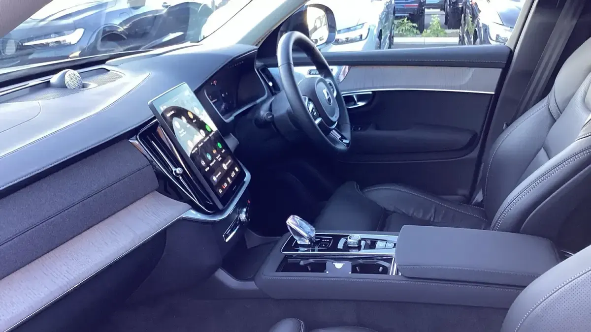 Used Volvo XC90 Ultra 2025 Silver SUV
