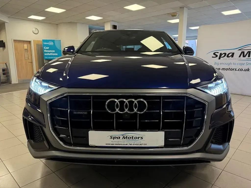 Used Audi Q8 S-Line 286 HP (210 kW) 2019 Blue SUV