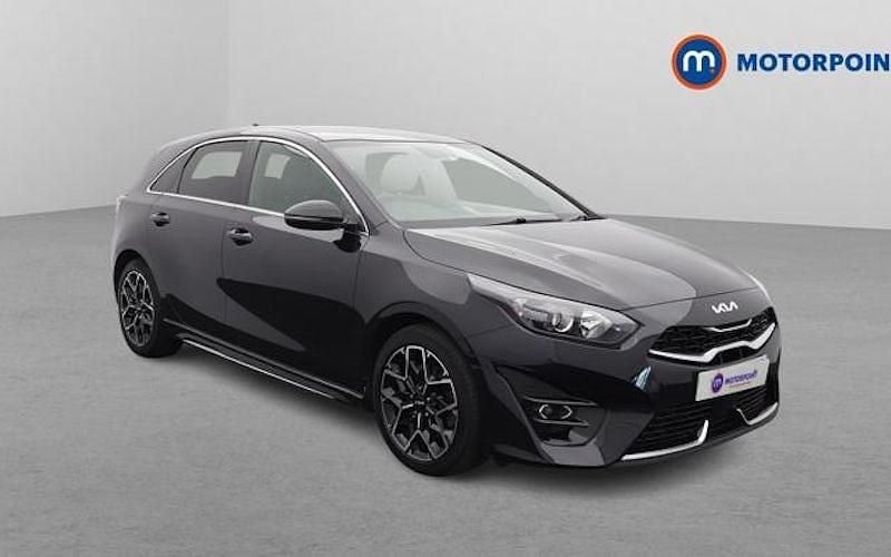 Begagnad Kia Ceed GT-Line 160 HK (117 kW) 2023 Halvkombi