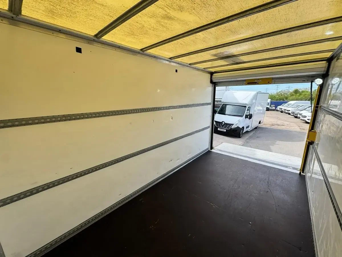 Used Ford Transit S 130 HP (95 kW) 2021 White Cabriolet