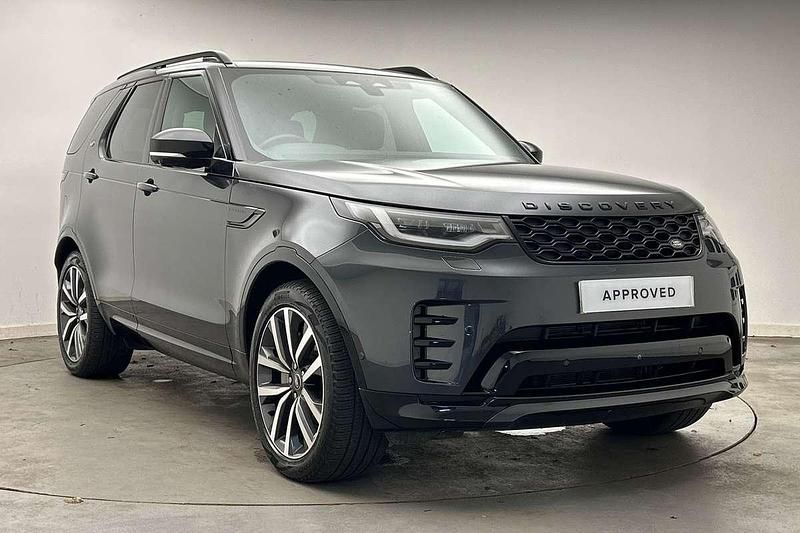 Grey Used 2023 Land Rover Discovery 5 SE Dynamic SUV | £53,650 (Expensive) - Image 1/4