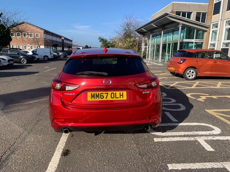 Used Mazda 3 120 HP (88 kW) 2018 Red Hatchback