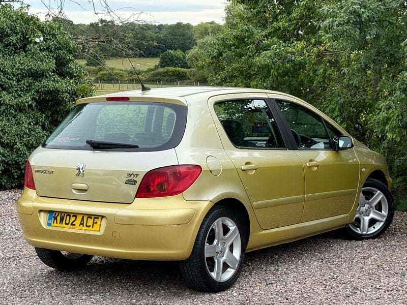 Used Peugeot 307 2002 Yellow Hatchback