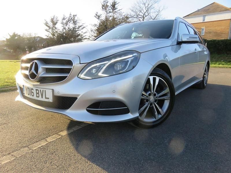 Used Mercedes E220 SE 2016 Silver Estate
