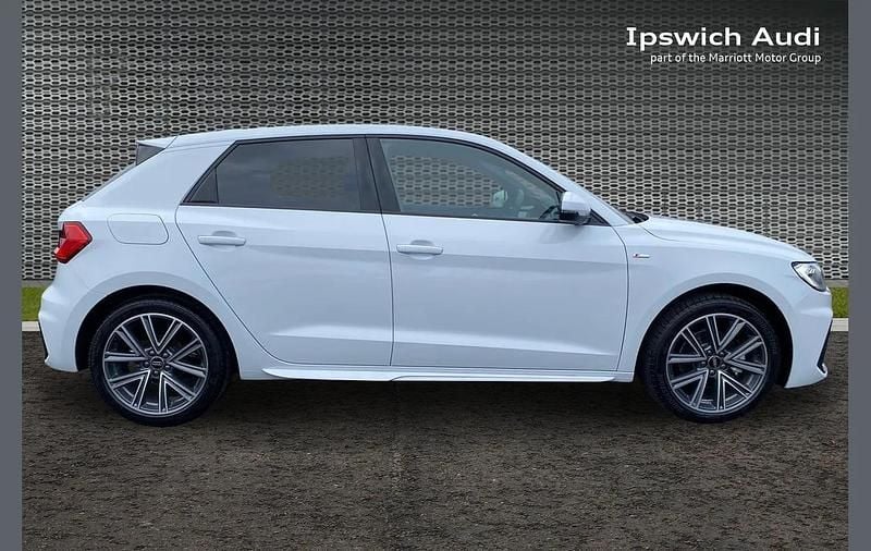 New Audi A1 S-Line 113 HP (83 kW) 2025 White Hatchback