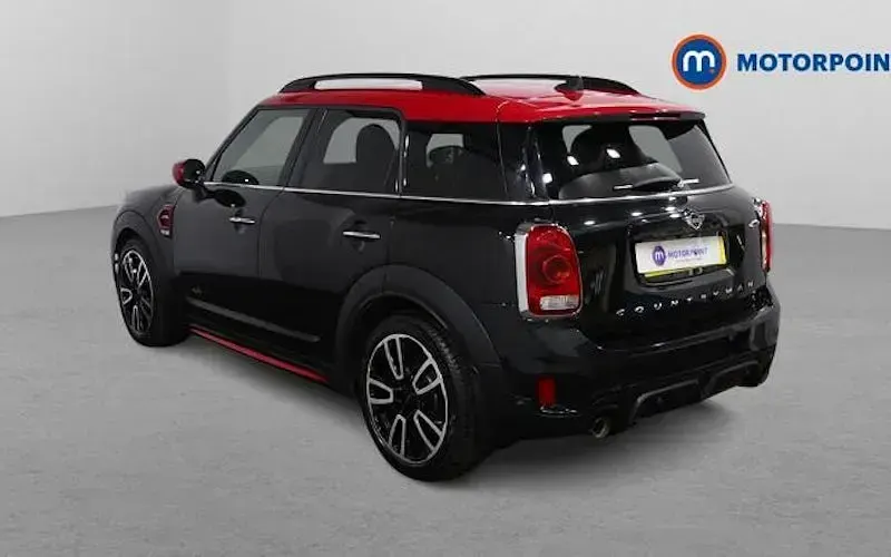 Begagnad Mini John Cooper Works 306 HK (225 kW) 2020 Halvkombi