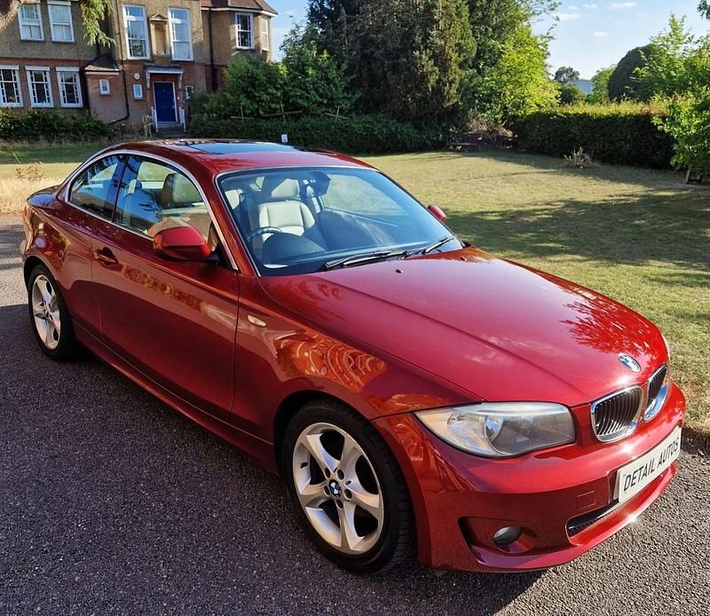 Red Used 2012 BMW 118 Coupé Sport Line Coupe | £5,995 (Fair price) - Image 1/4
