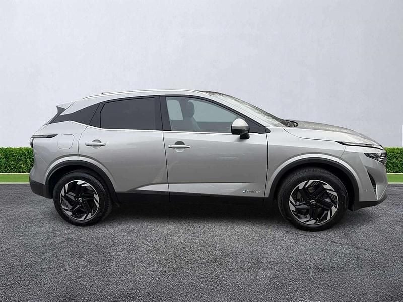 Used Nissan Qashqai N-Connecta 190 HP (139 kW) 2025 Silver SUV