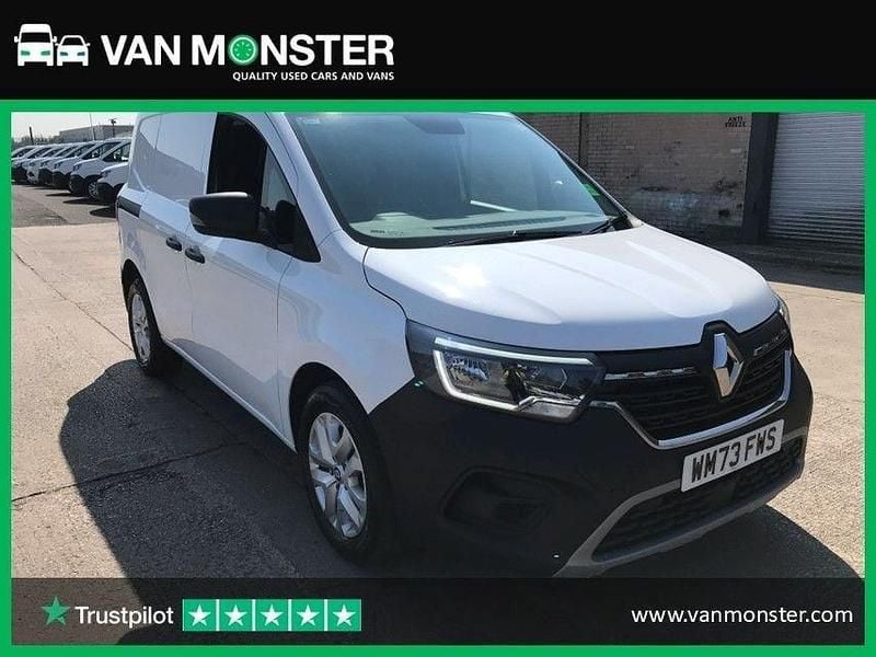 White Used 2023 Renault Kangoo MPV | £12,999 (Fair price) - Image 1/4