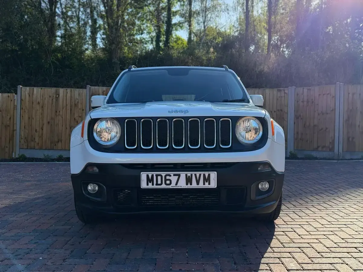 Used Jeep Renegade Longitude 120 HP (88 kW) 2017 White SUV