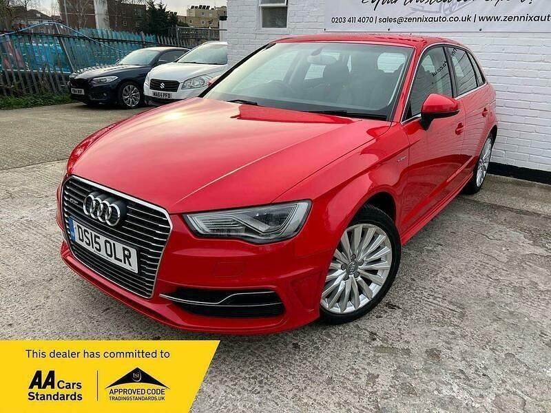 Used Audi A3 Sportback e-tron 2015 Red Hatchback