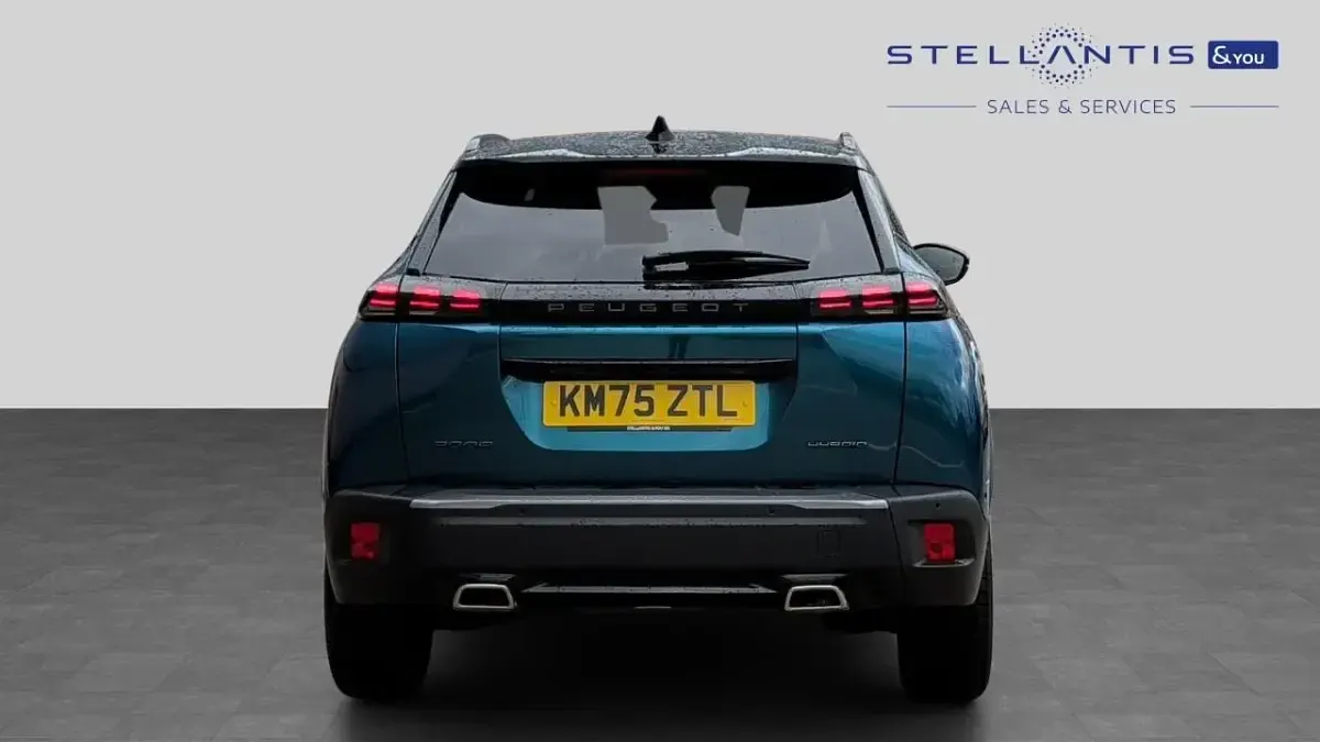 Used Peugeot 2008 Premium 143 HP (105 kW) 2025 Blue SUV